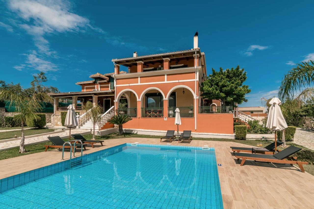 Amalthia Villa Mouzákion