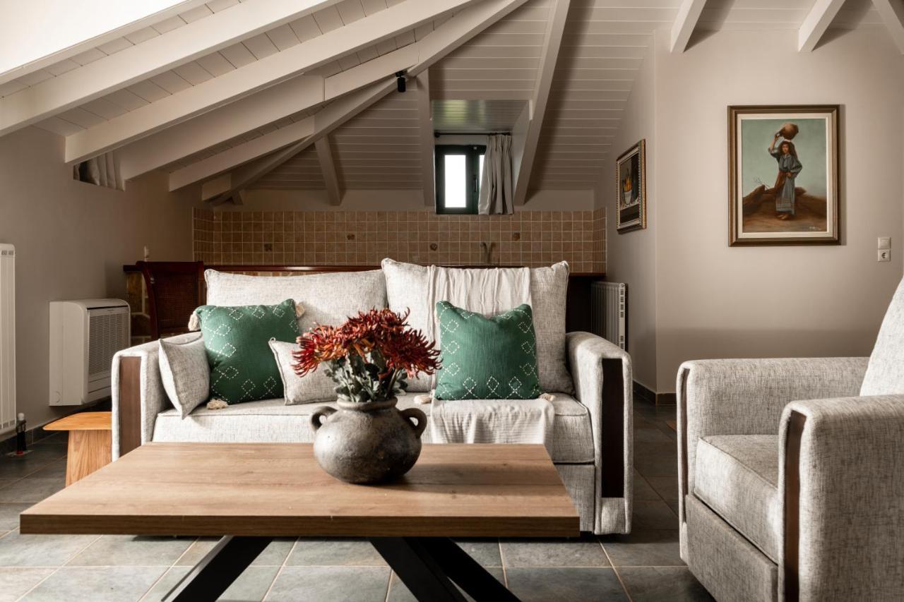 Amalthia Villa *